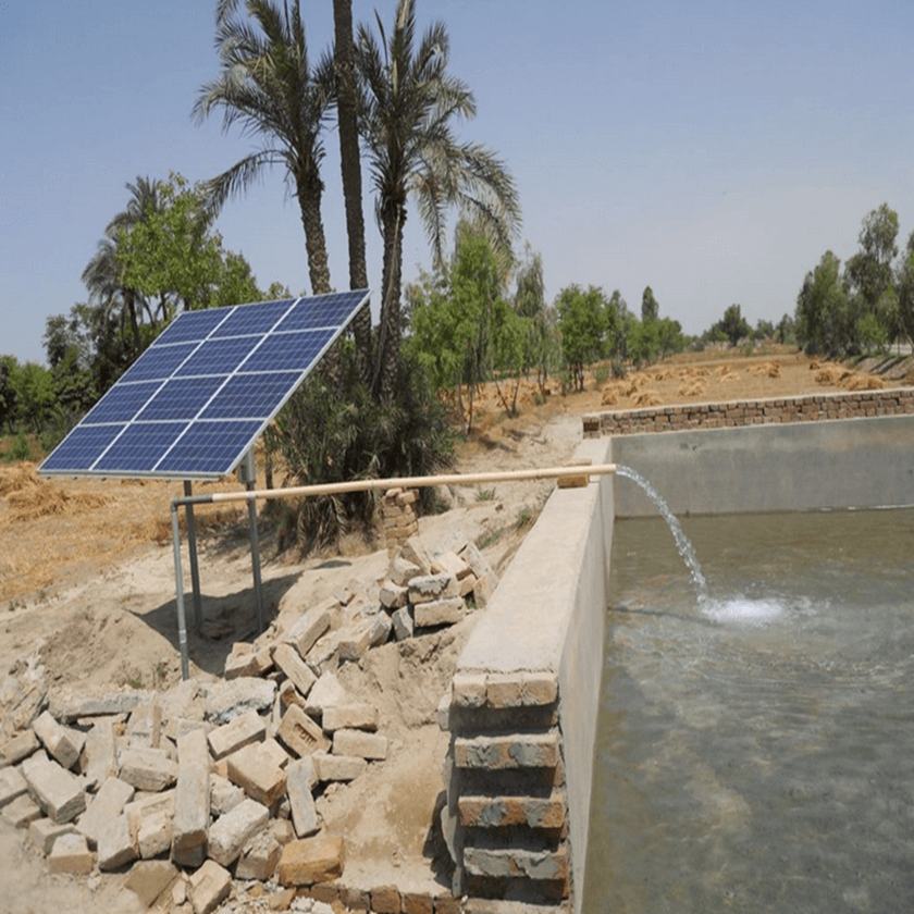 Sistema de irrigação com bomba de água solar