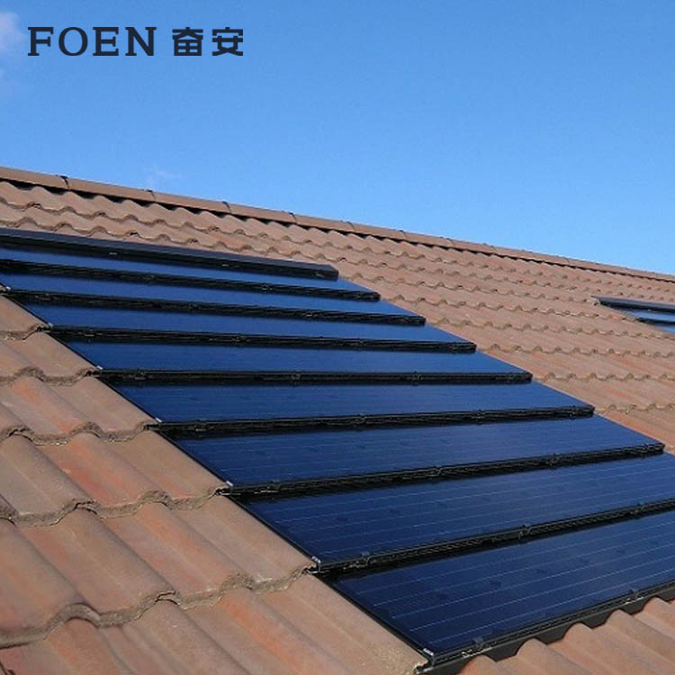 Estrutura de montagem solar de telha no telhado
