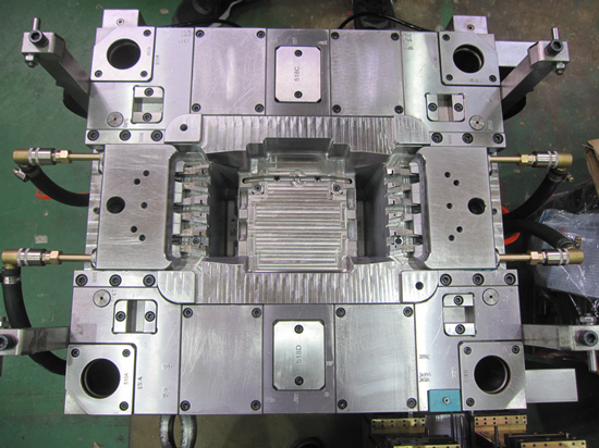 Molde de caixa de armazenamento automotivo