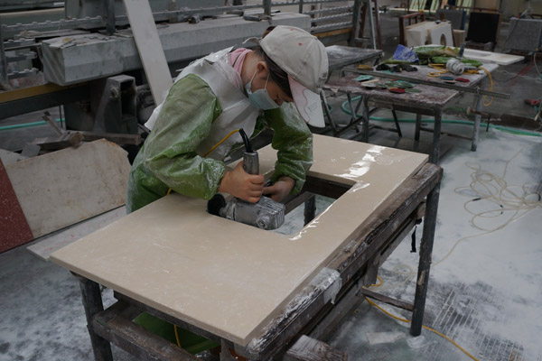 fabricação de tampo de vaidade de laje de mármore