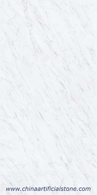 Lajes de pedra sinterizada branca Bella Carrara
