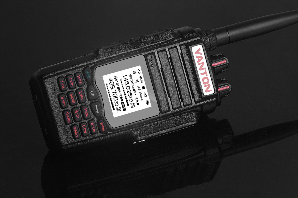 Walkietalkie de banda dupla